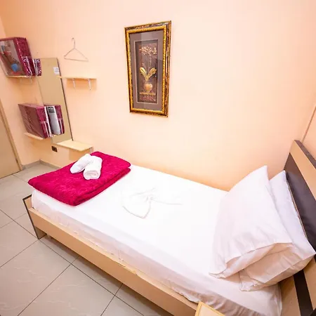 Center Elite 2* Tirana